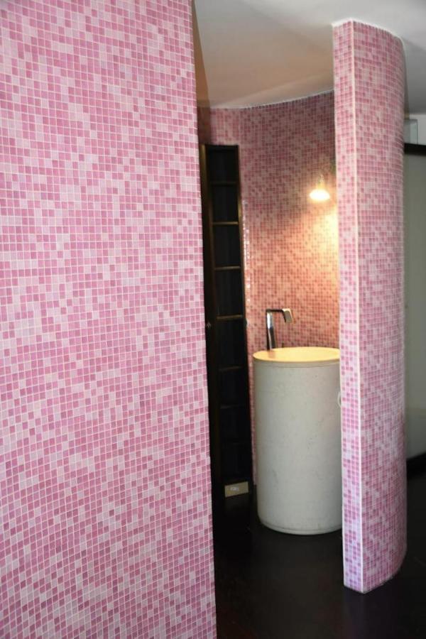 Le Suite Guarinelli B&B Gaeta Exteriör bild